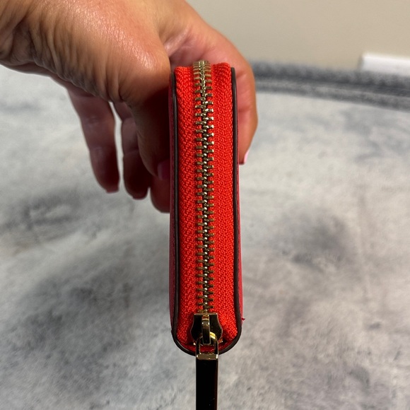 Tory Burch Emerson Medium Zip Around Wallet - Brilliant Red - Picture 5 of 12